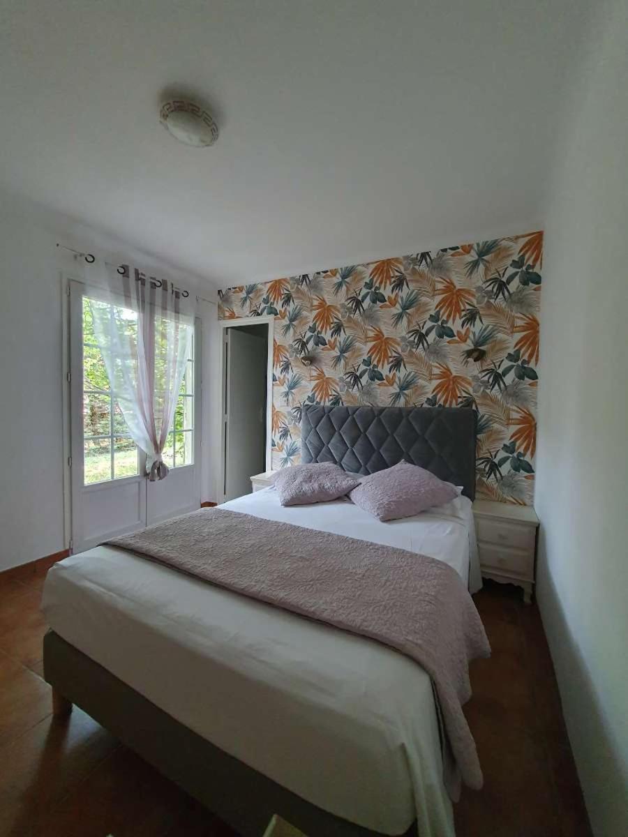 Logis Hotel Le Chene Vert Bollène Kültér fotó