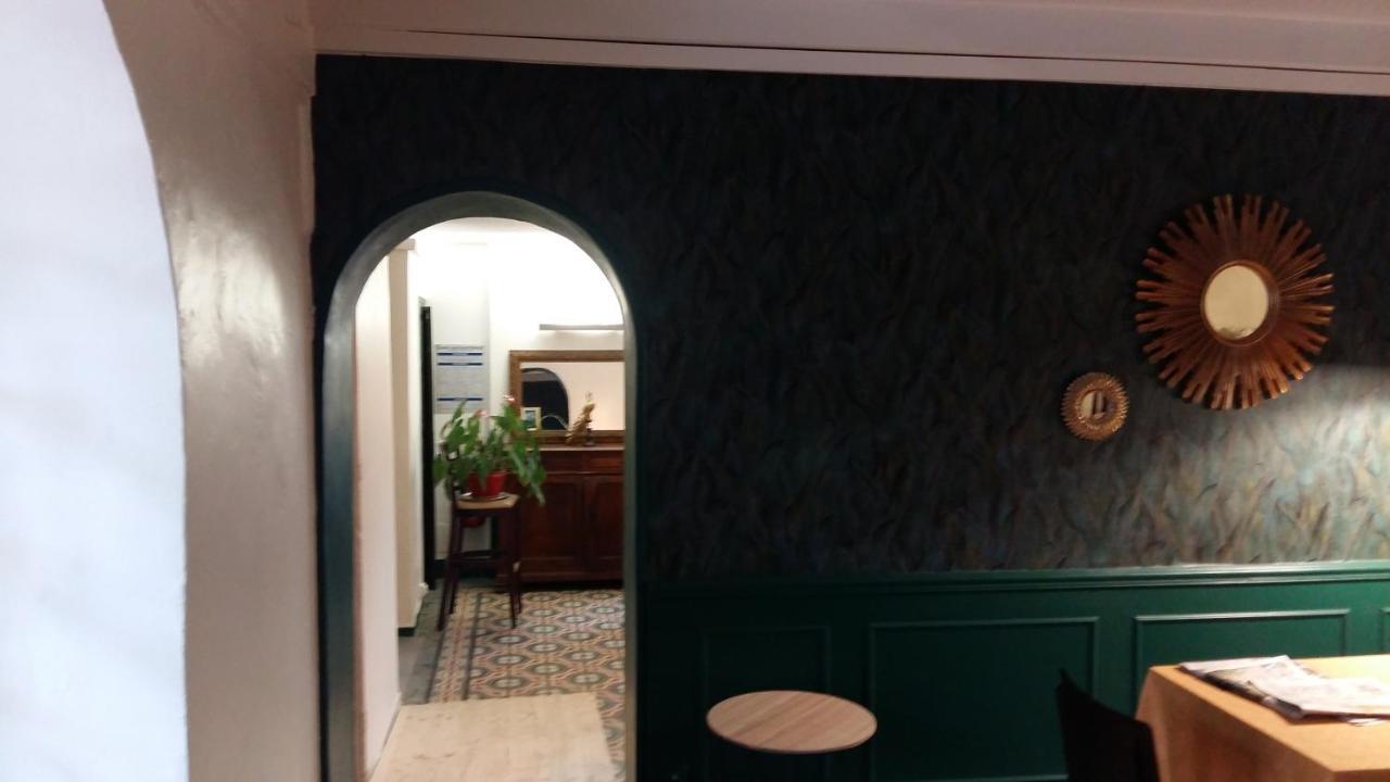 Logis Hotel Le Chene Vert Bollène Kültér fotó