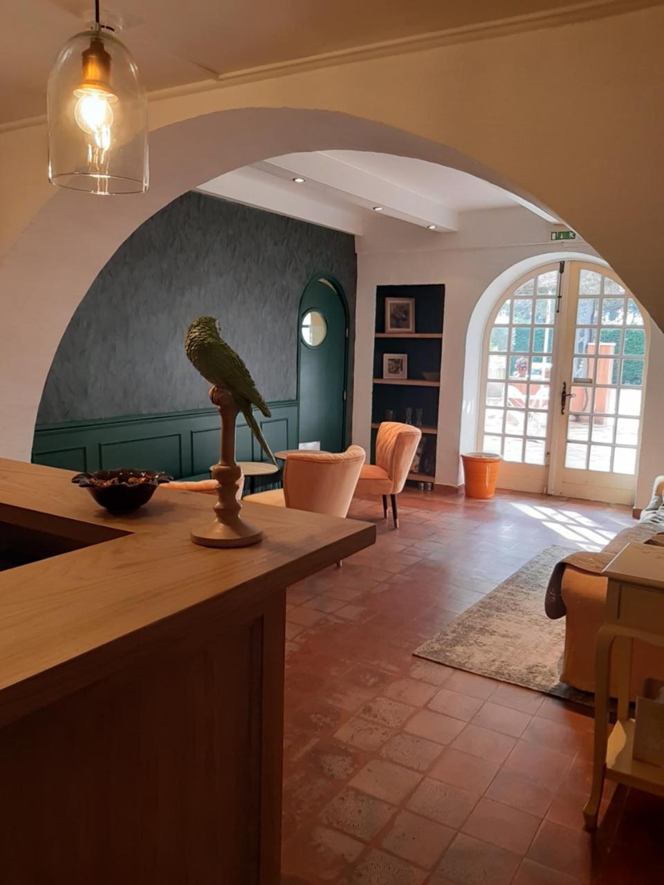 Logis Hotel Le Chene Vert Bollène Kültér fotó